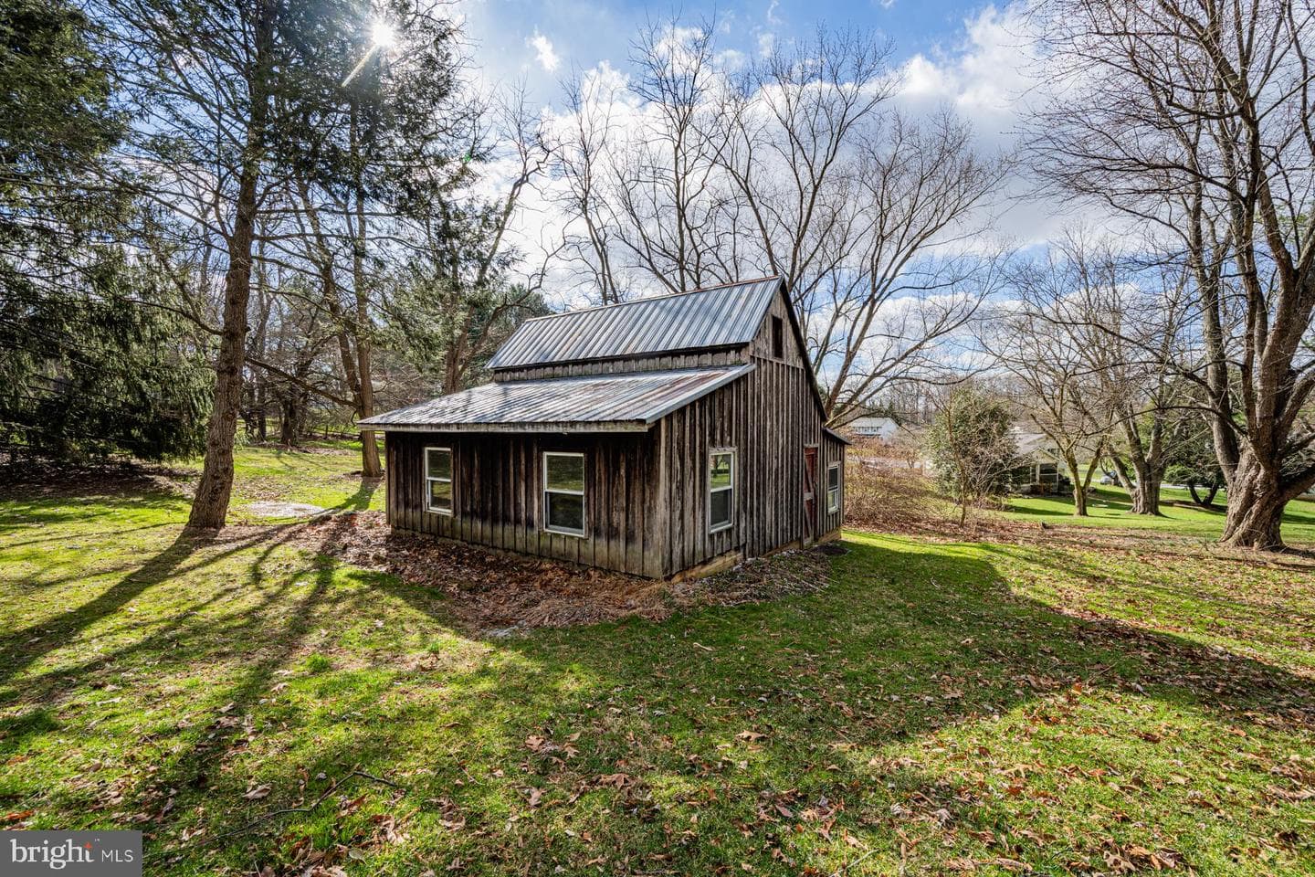 433 Obrecht Road photo 39