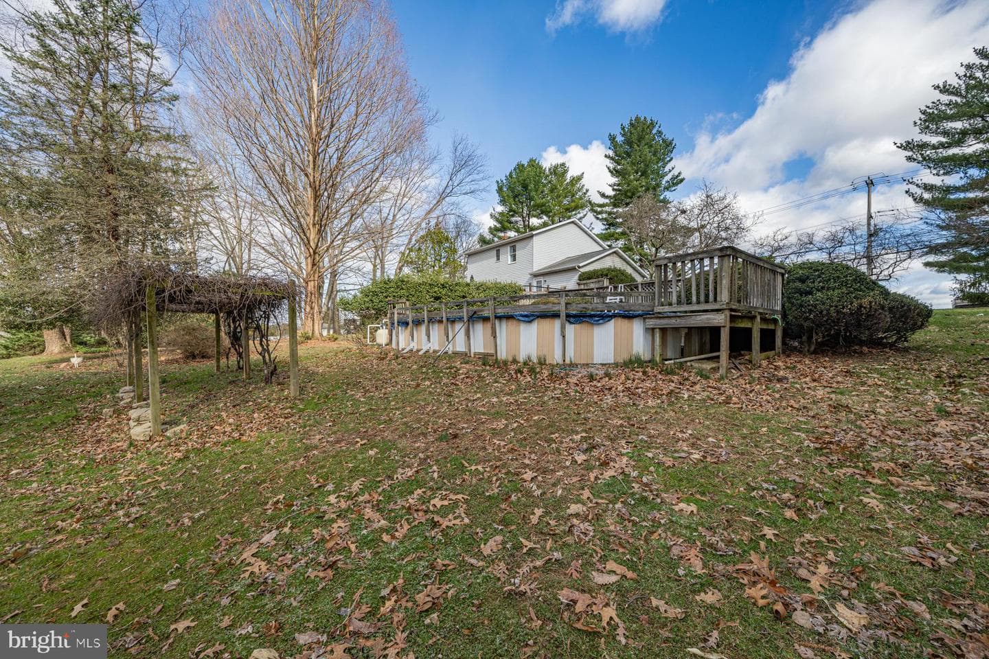 433 Obrecht Road photo 42