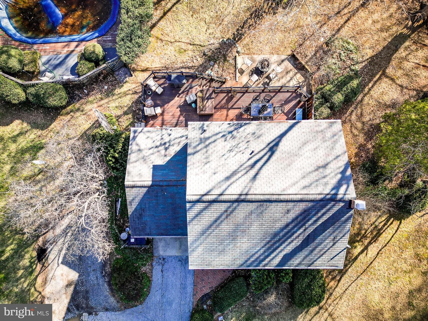 433 Obrecht Road photo 55