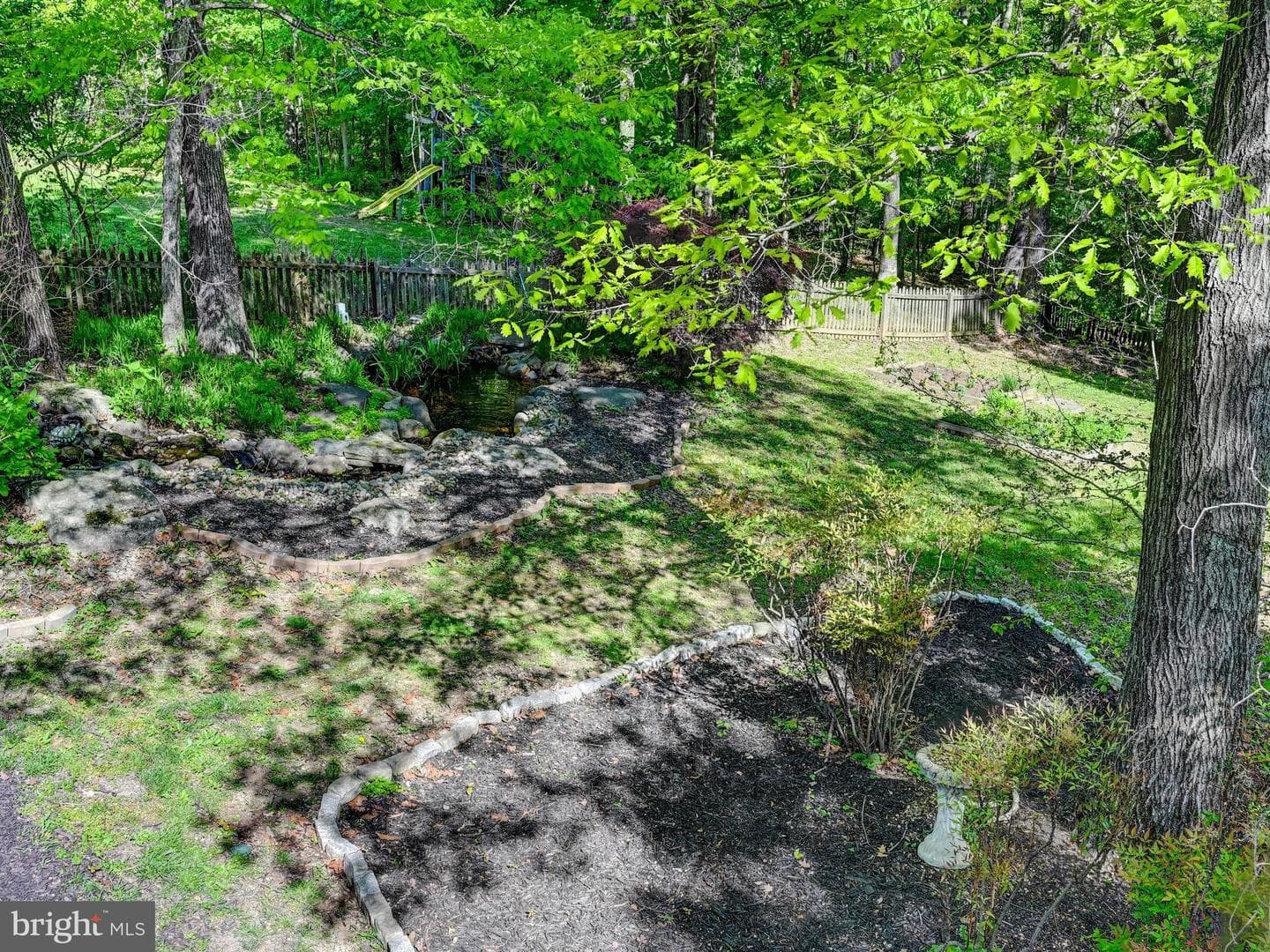 1302 Naugahyde Road photo 42