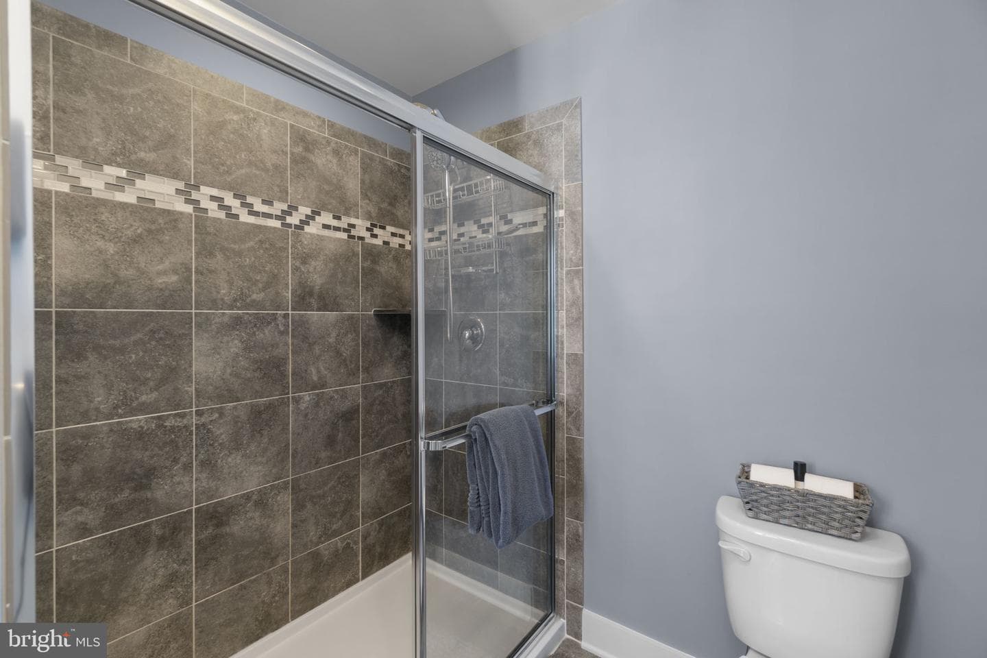 2757 Town View Circle photo 15