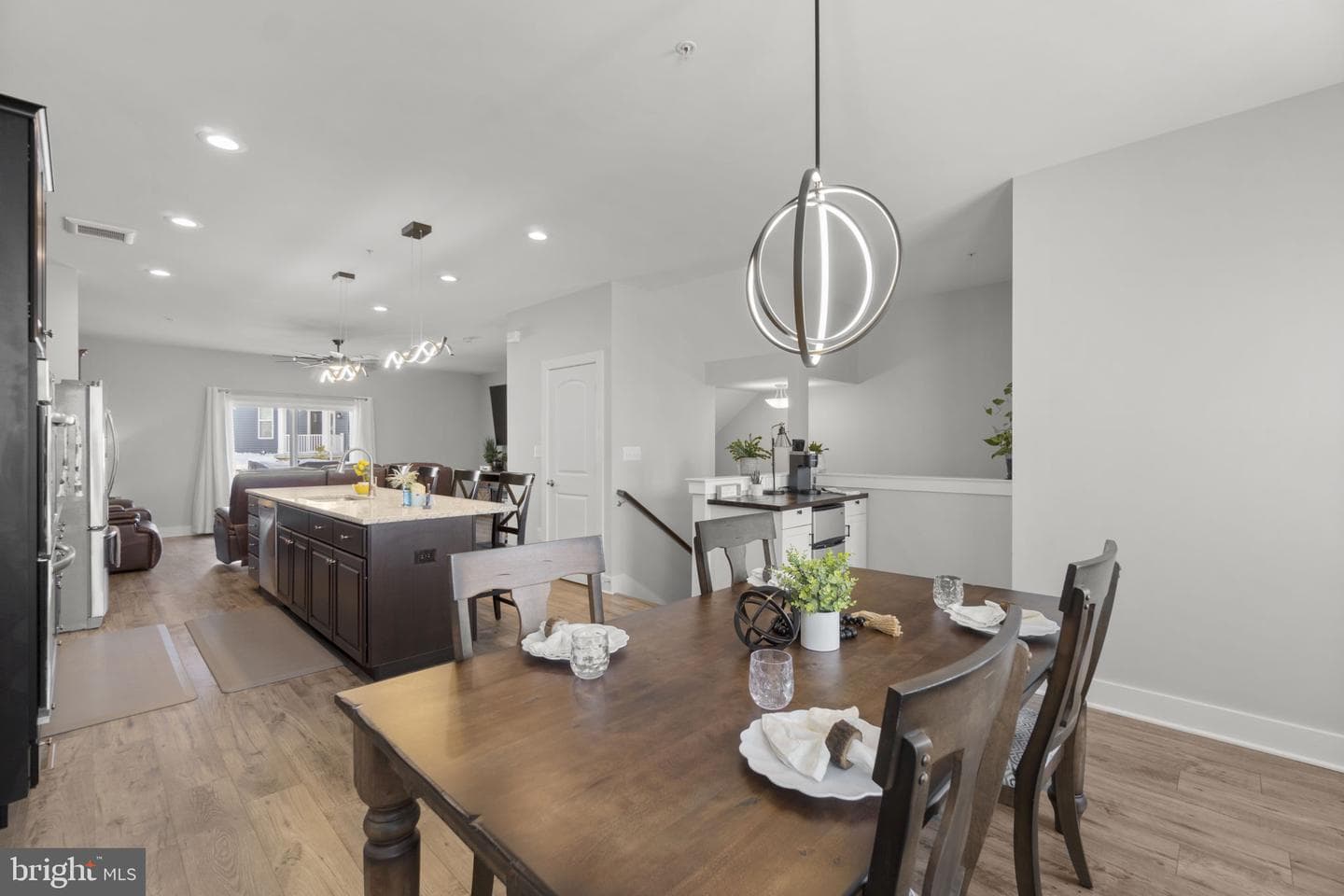 2757 Town View Circle photo 7