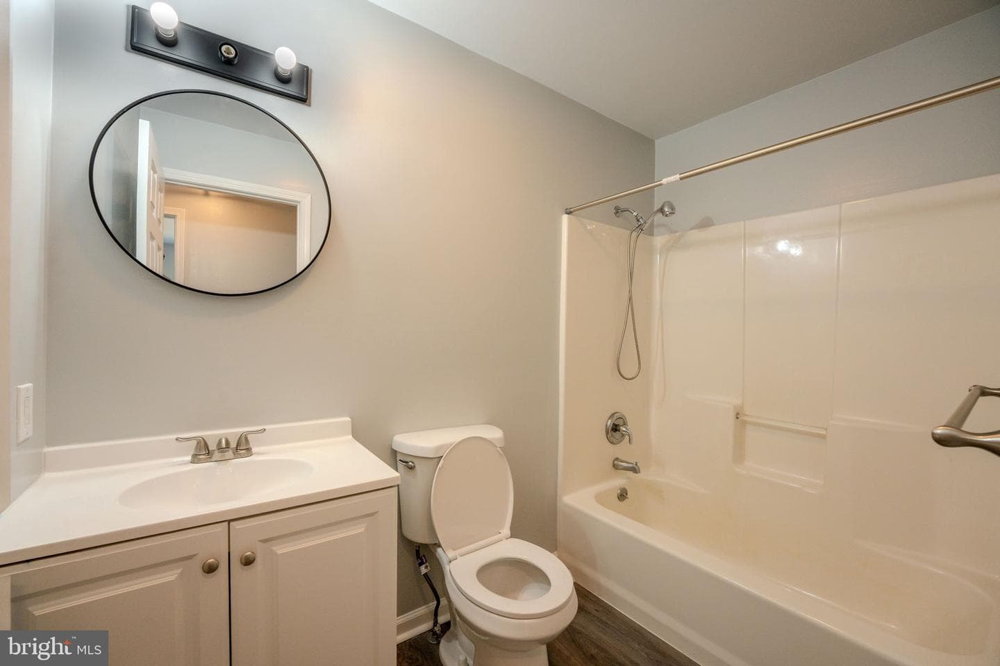 1460 Allen Way photo 20