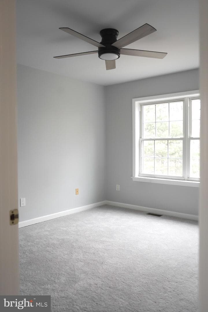 1460 Allen Way photo 33