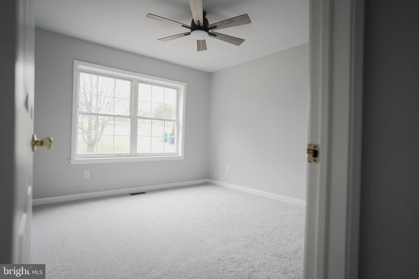 1460 Allen Way photo 40