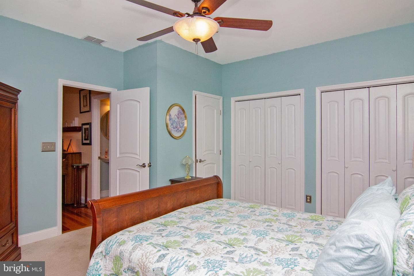2710 Faithful Drive photo 36
