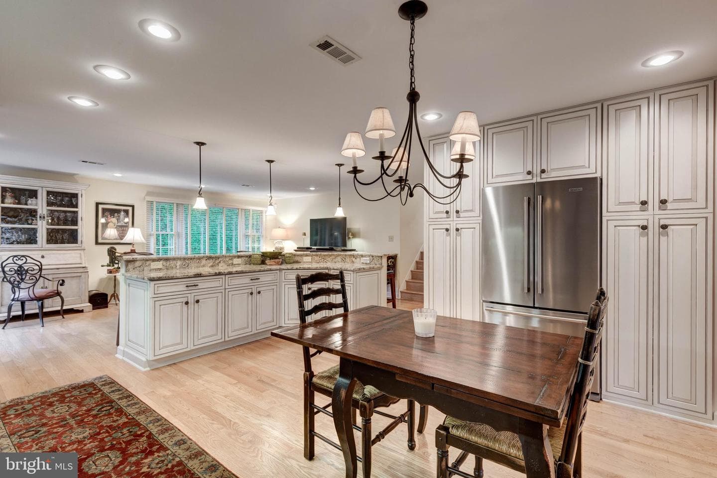 832 Winchester Drive photo 22