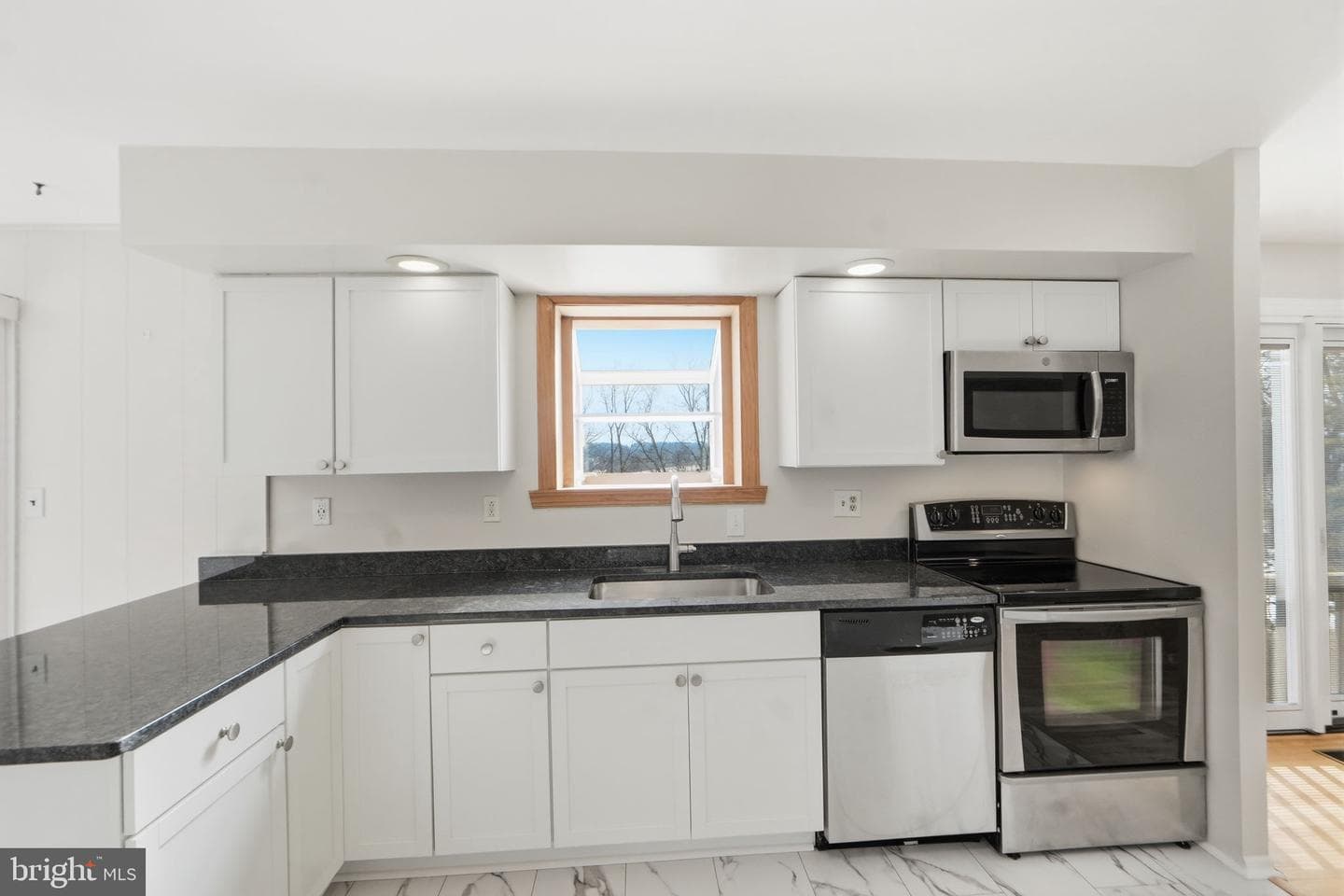 2315 Sandel Lane photo 18