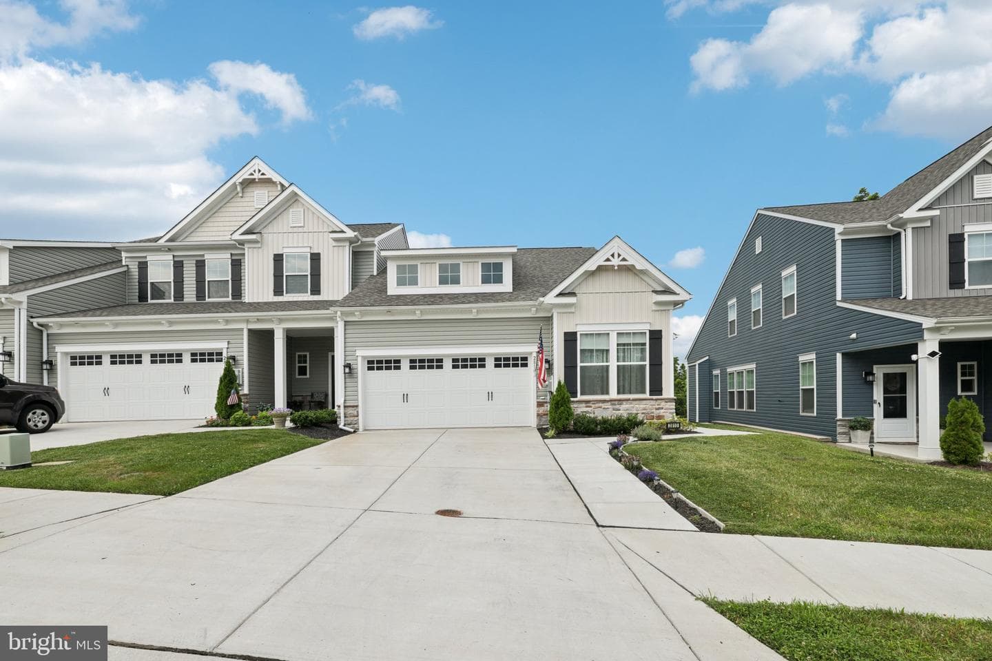 2810 Town View Circle photo 15