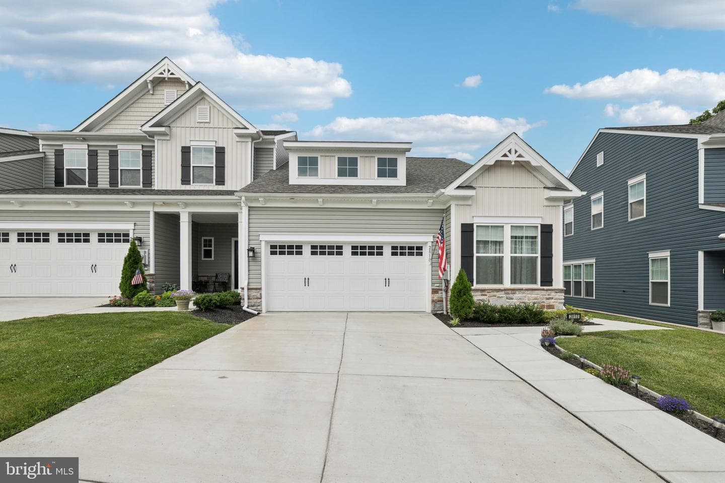 2810 Town View Circle photo 17