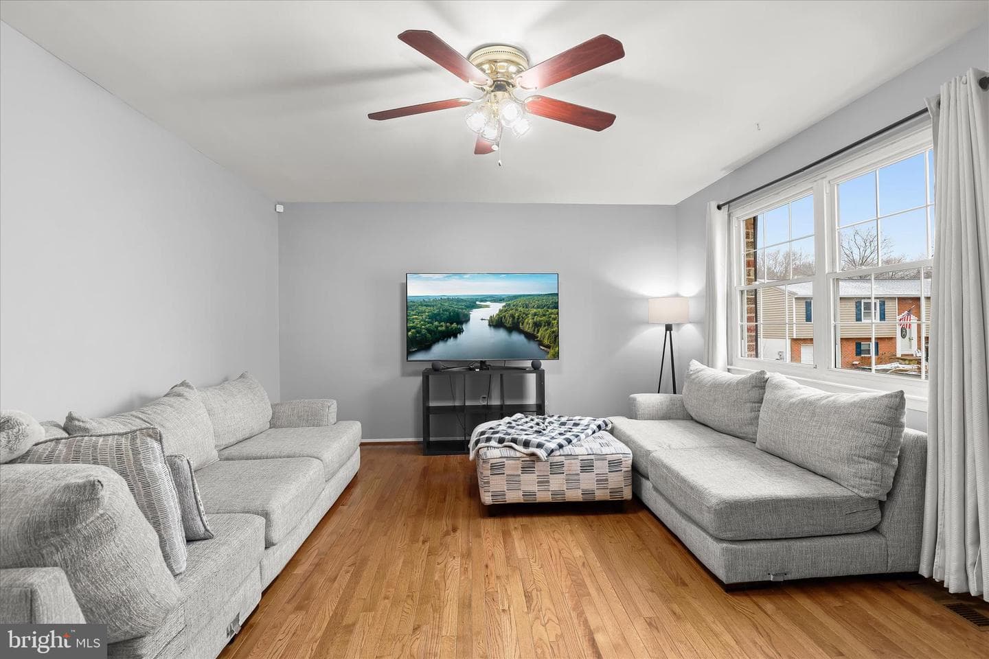 16 Fox Meadow Garth photo 8