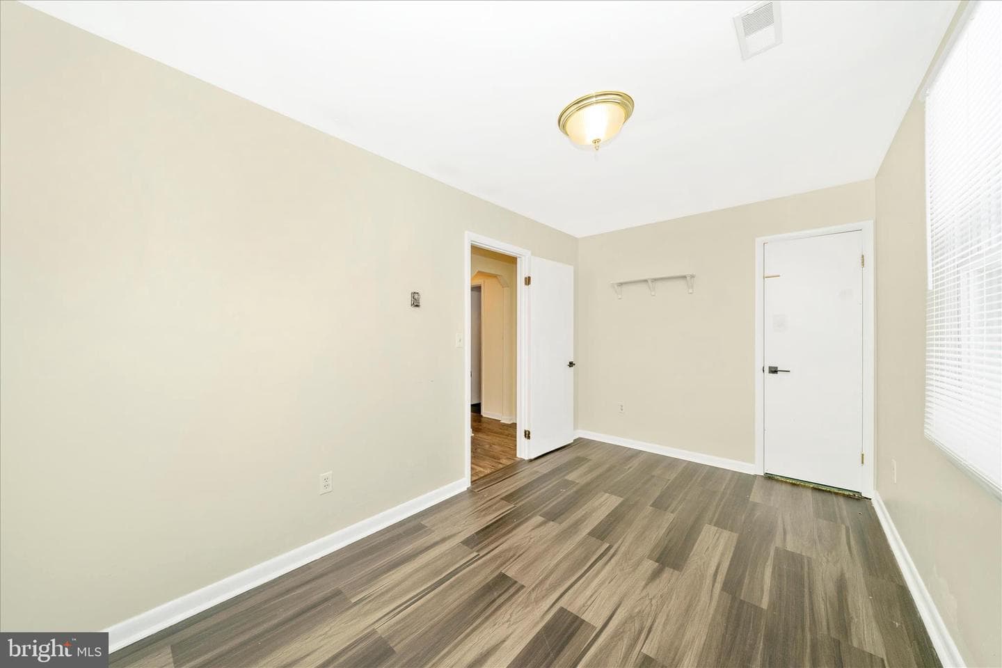 923 Klees Mill Road photo 27