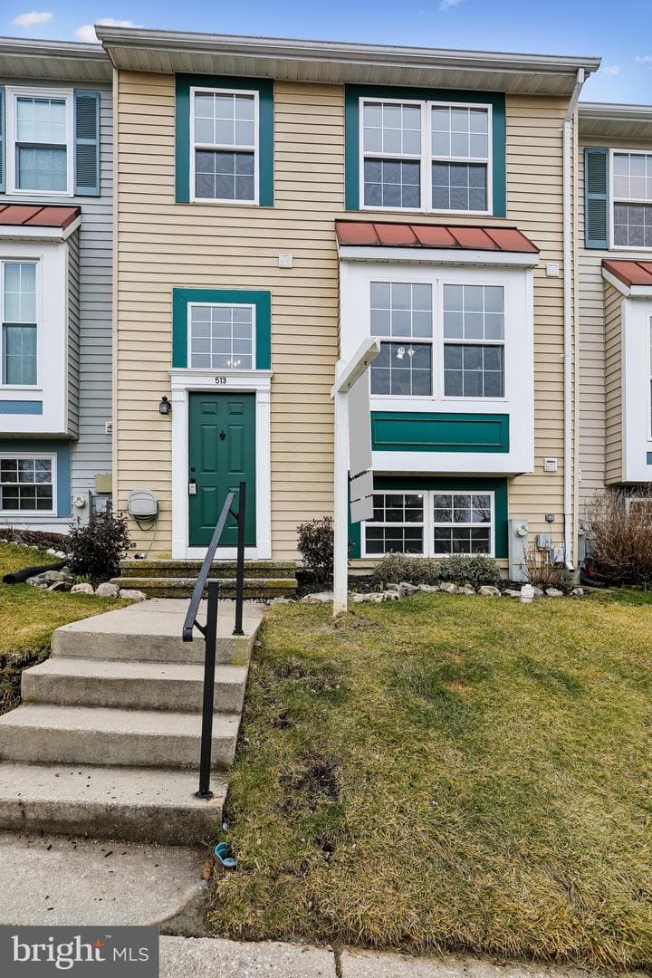 513 South Hills Court photo 31