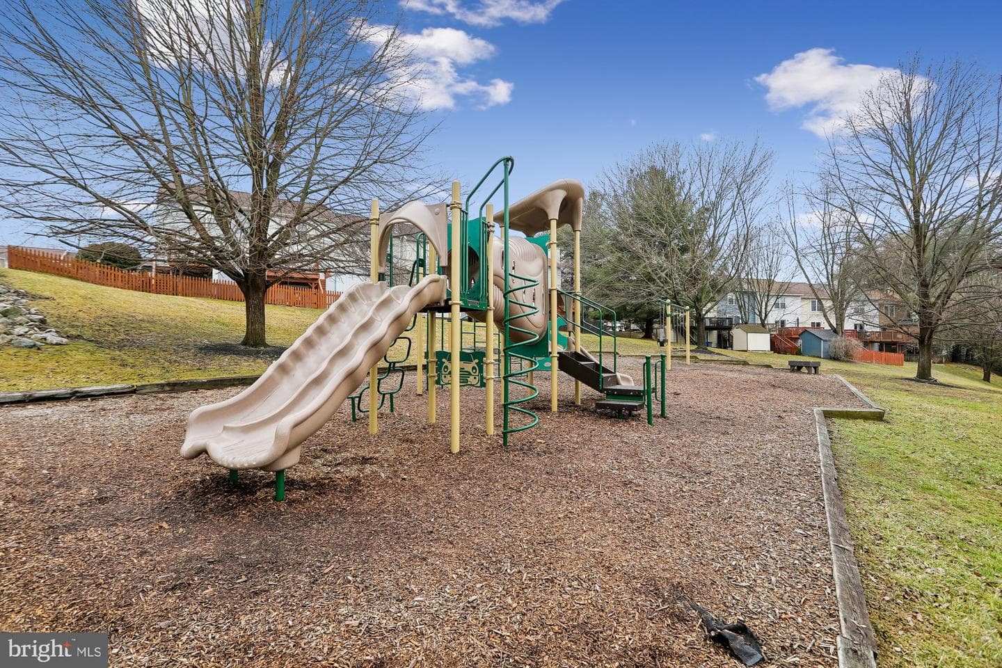 513 South Hills Court photo 38