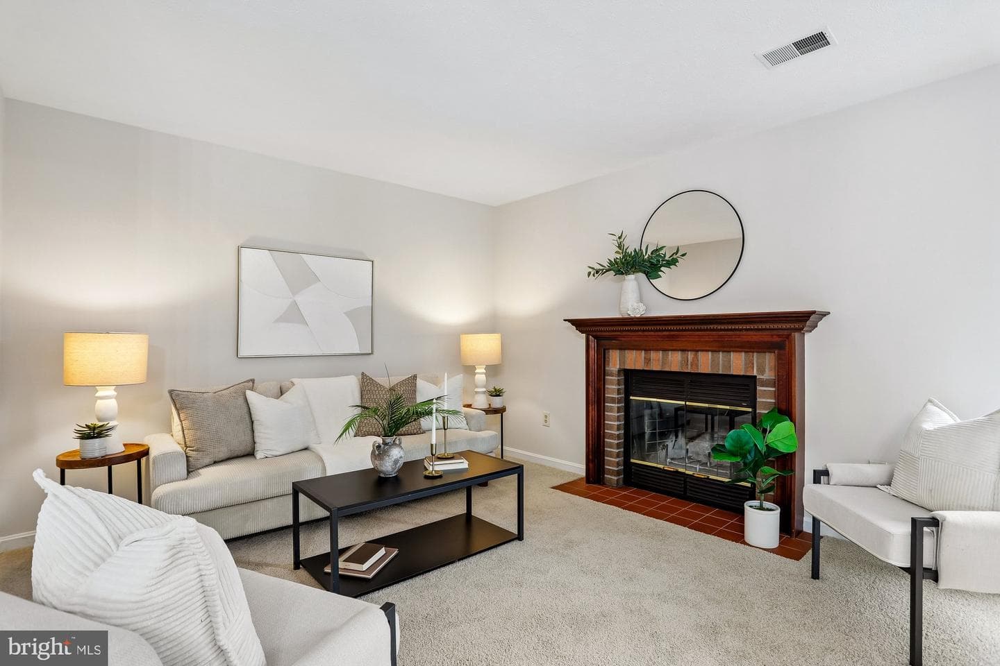 513 South Hills Court photo 8