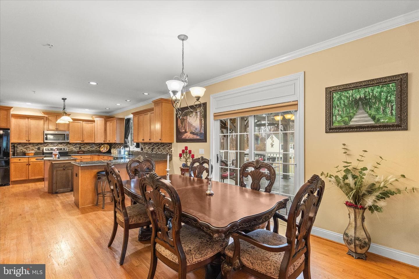 659 Downhill Drive photo 24