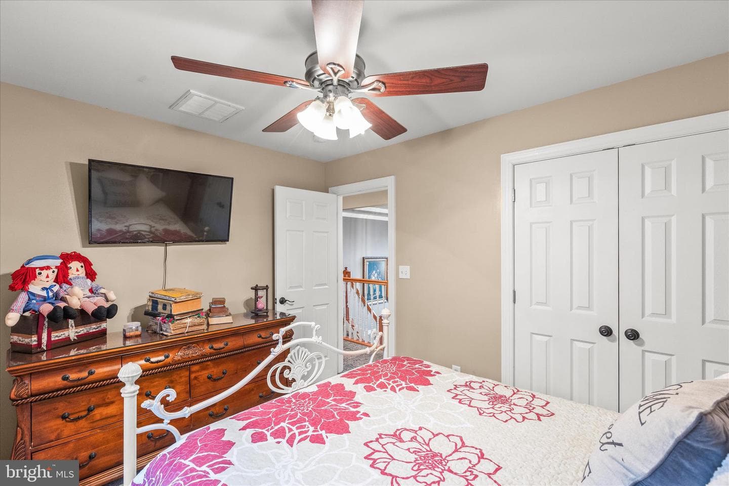 659 Downhill Drive photo 44