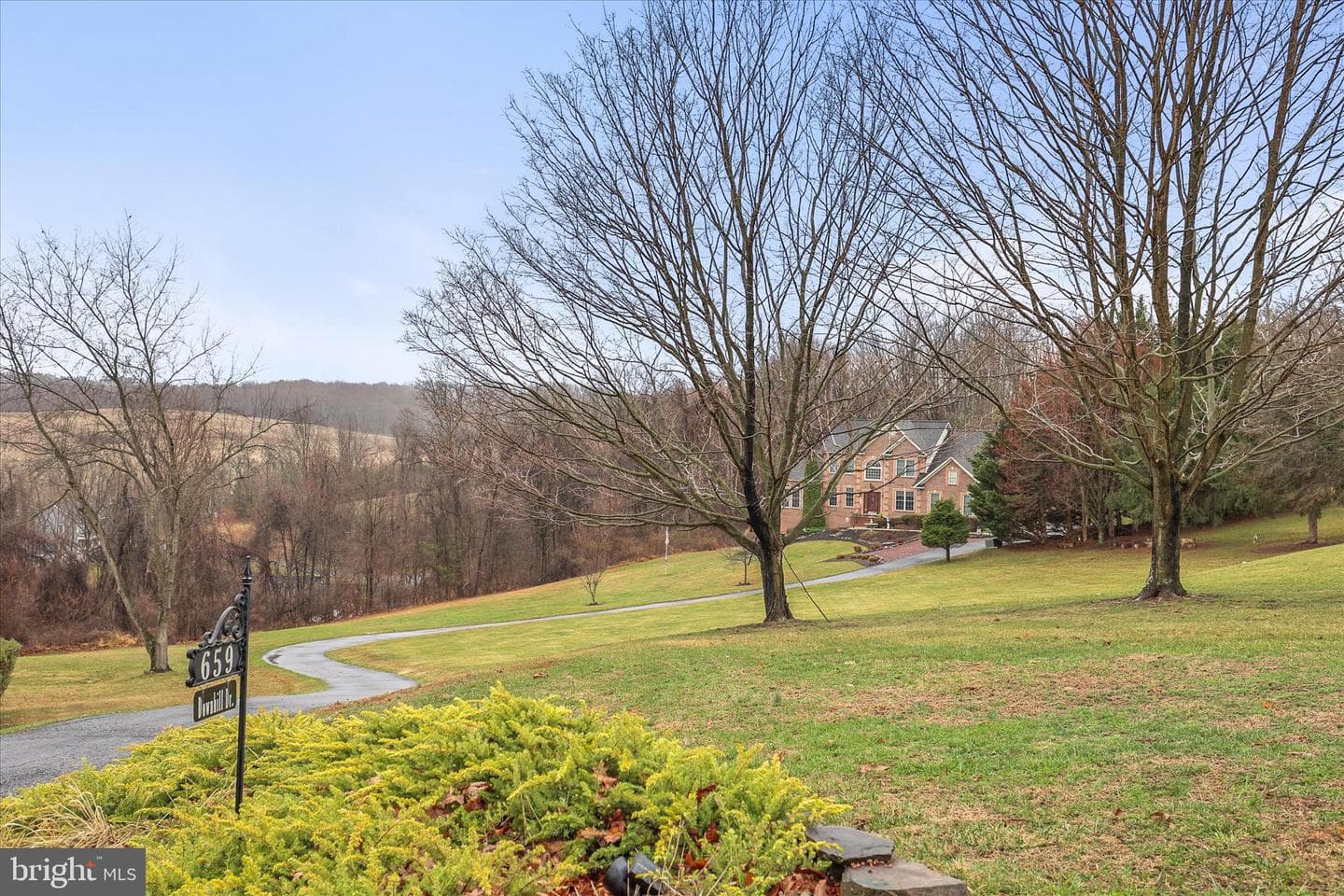 659 Downhill Drive photo 9