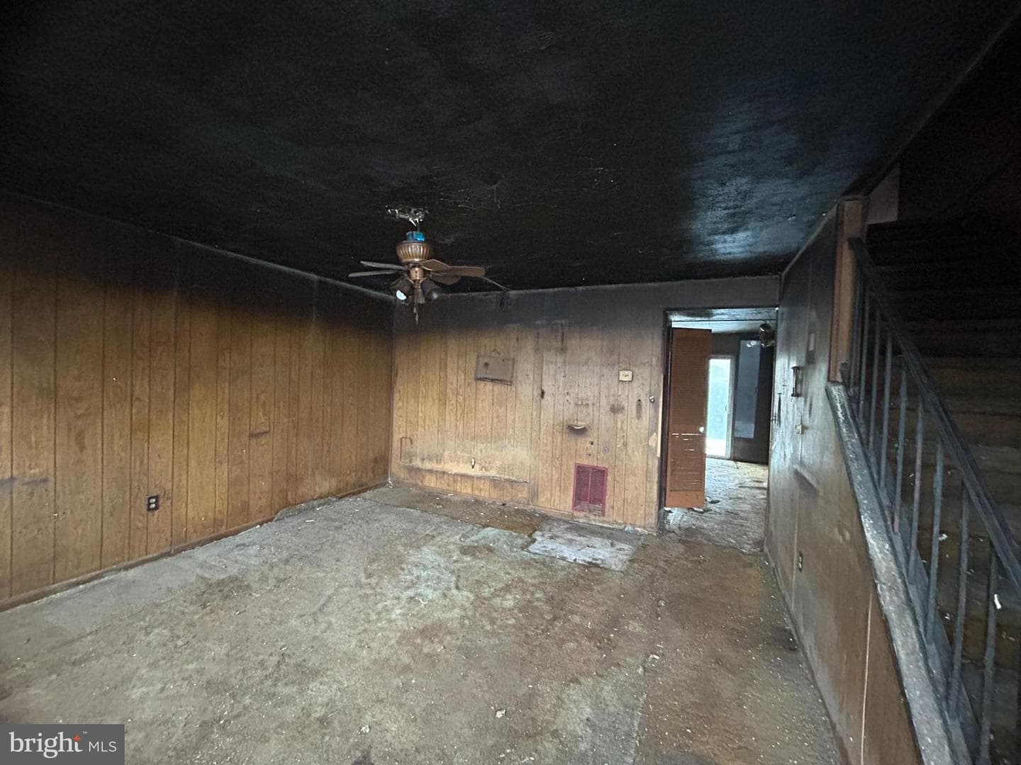 411 Clover Court photo 3