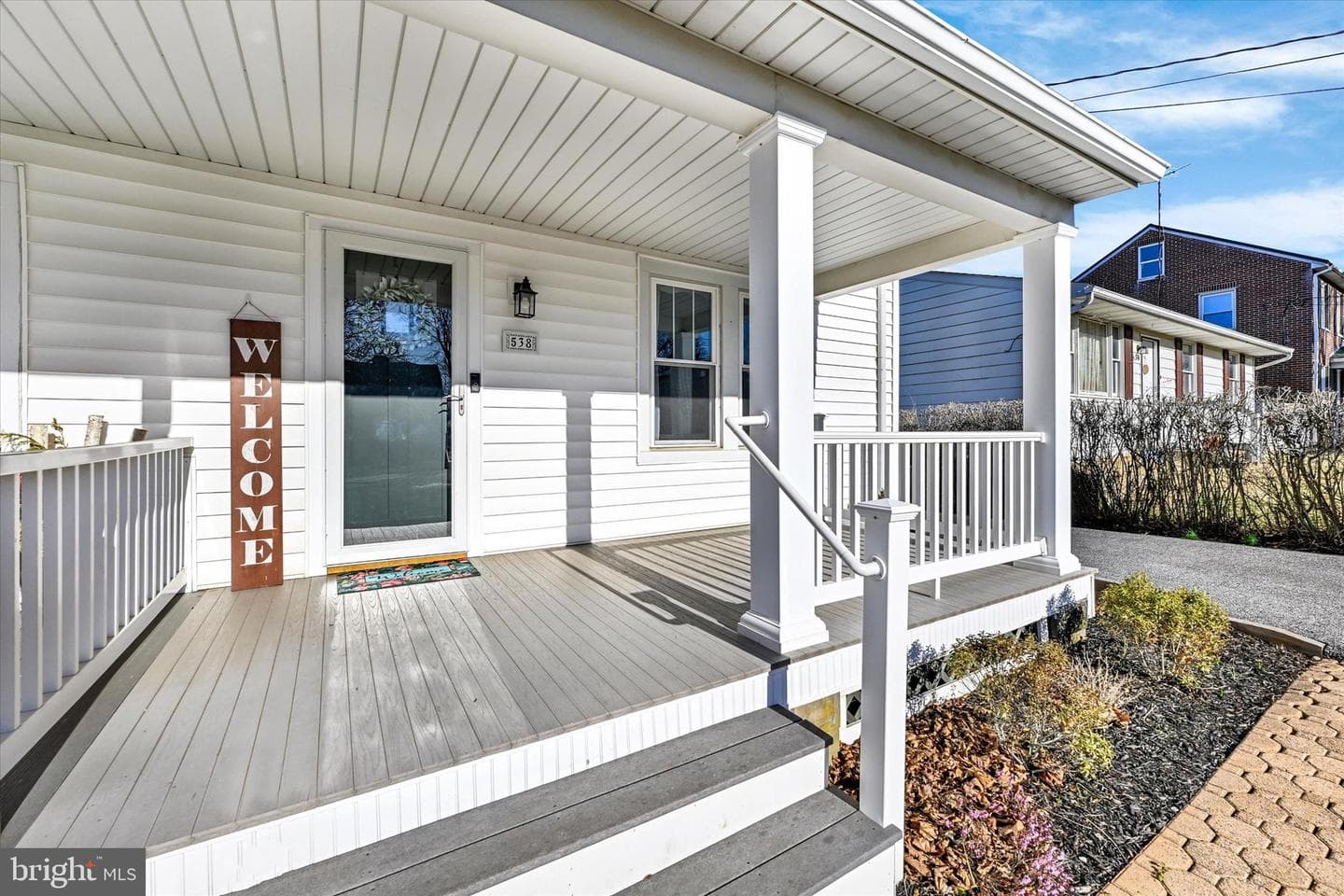 538 Willow Avenue photo 4