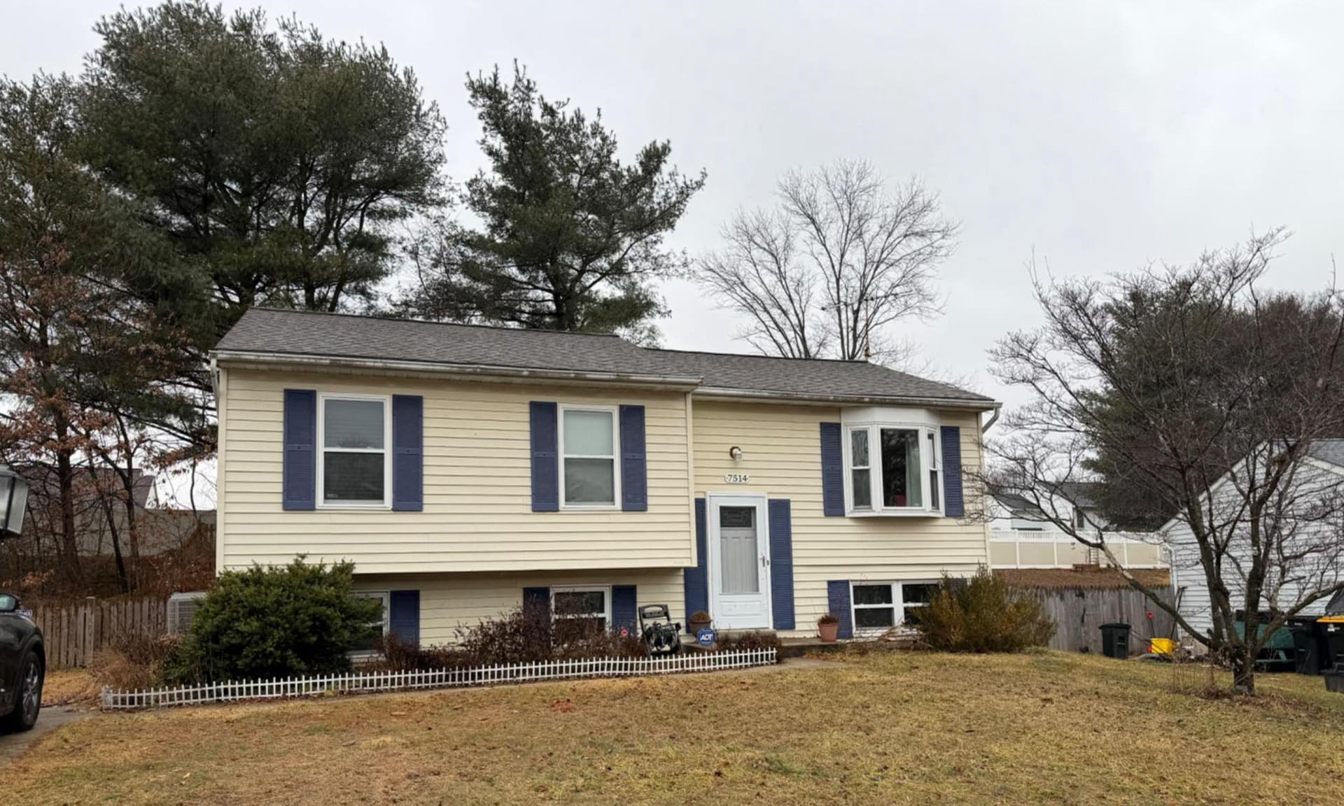 7514 Braemar Court photo 3