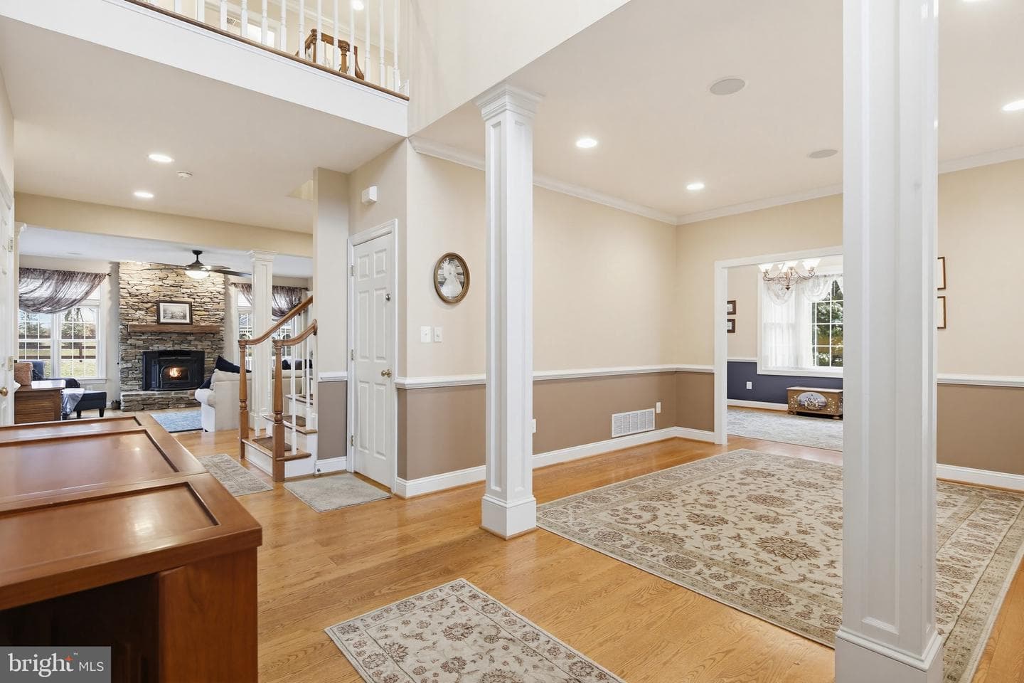 6571 Jasana Court photo 5