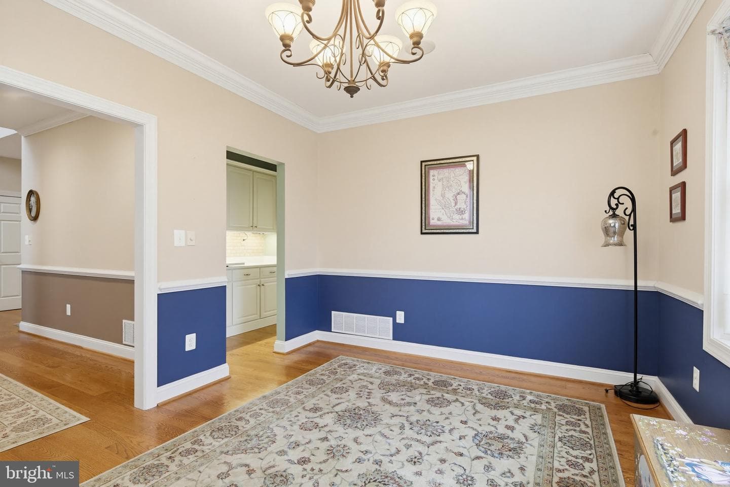 6571 Jasana Court photo 9