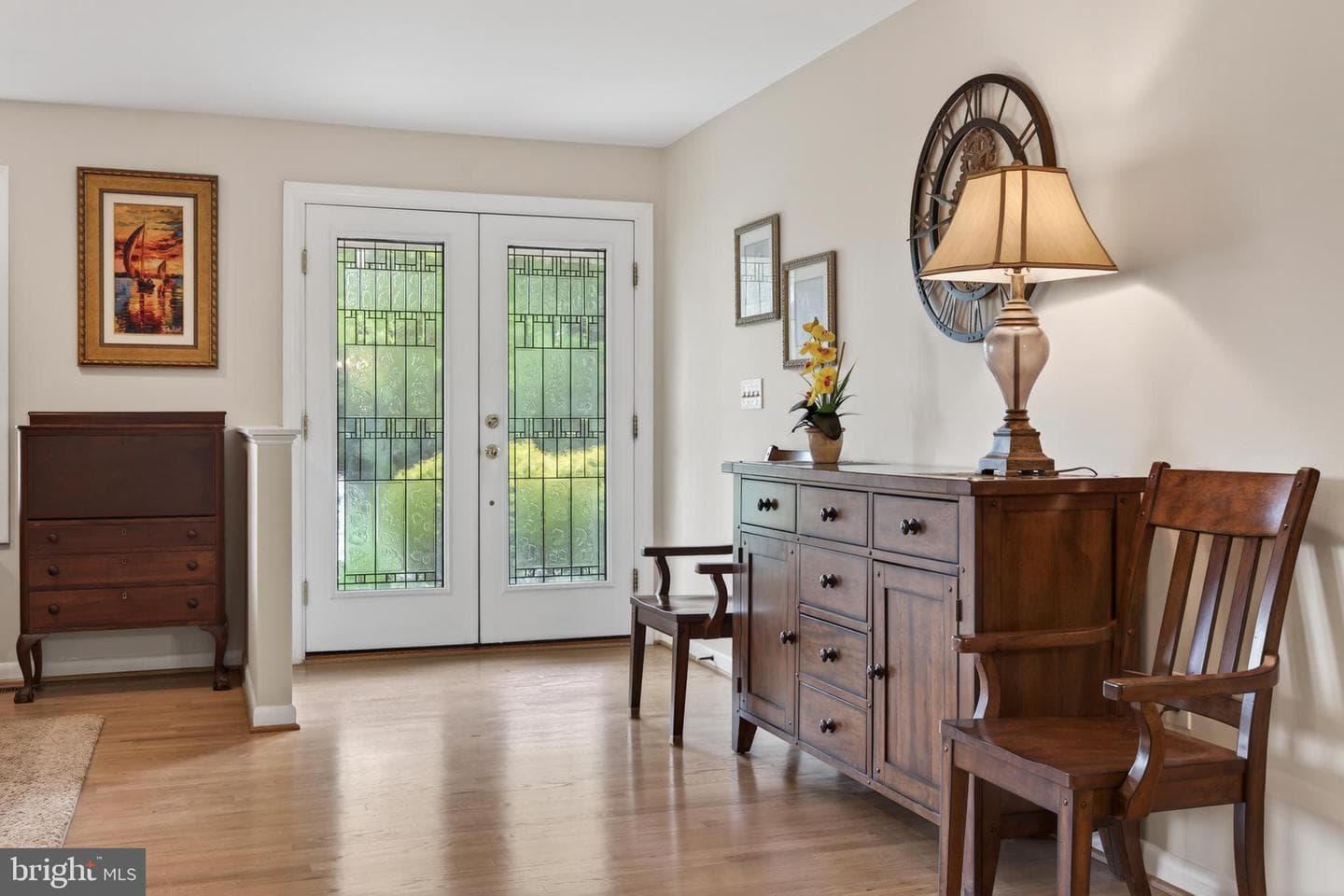 107 White Way photo 5