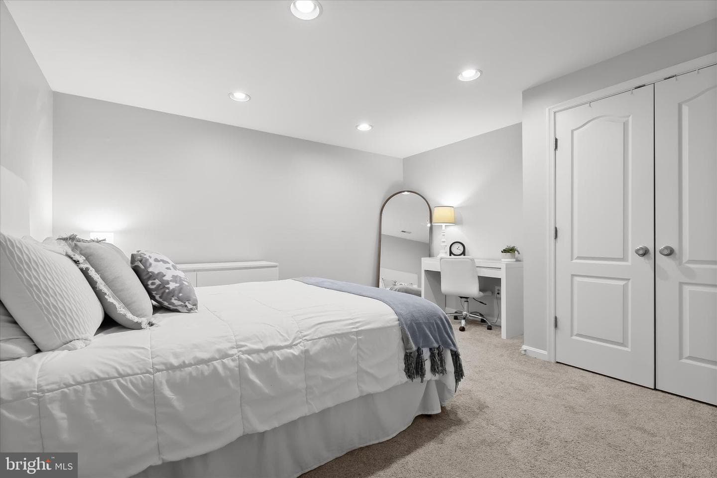 303 Bridlewreath Way photo 54