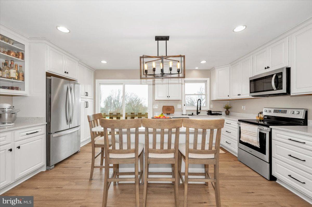 1589 Smiley Drive photo 14
