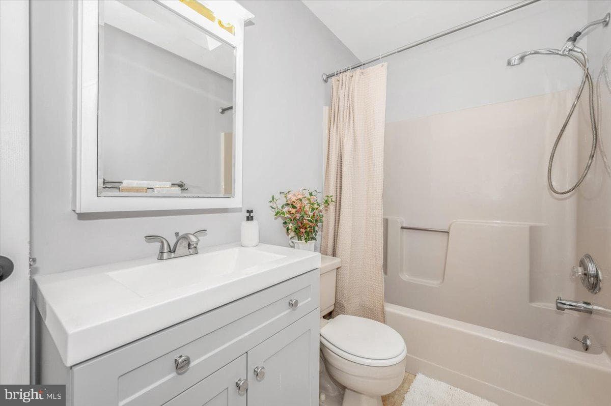 1589 Smiley Drive photo 34