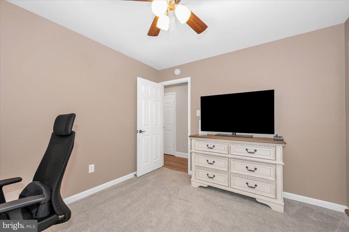 1589 Smiley Drive photo 36