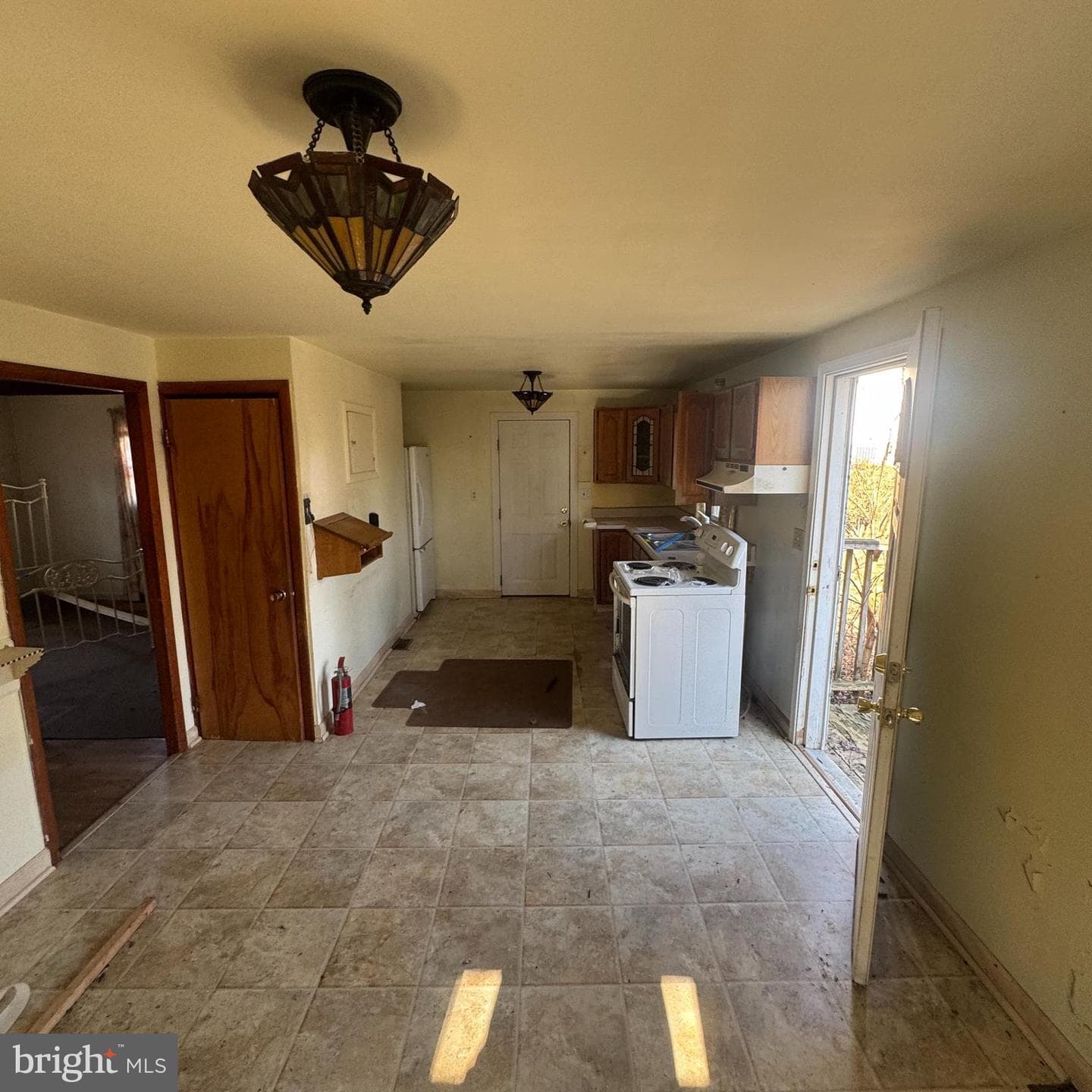 4211 S Hunter Road photo 7