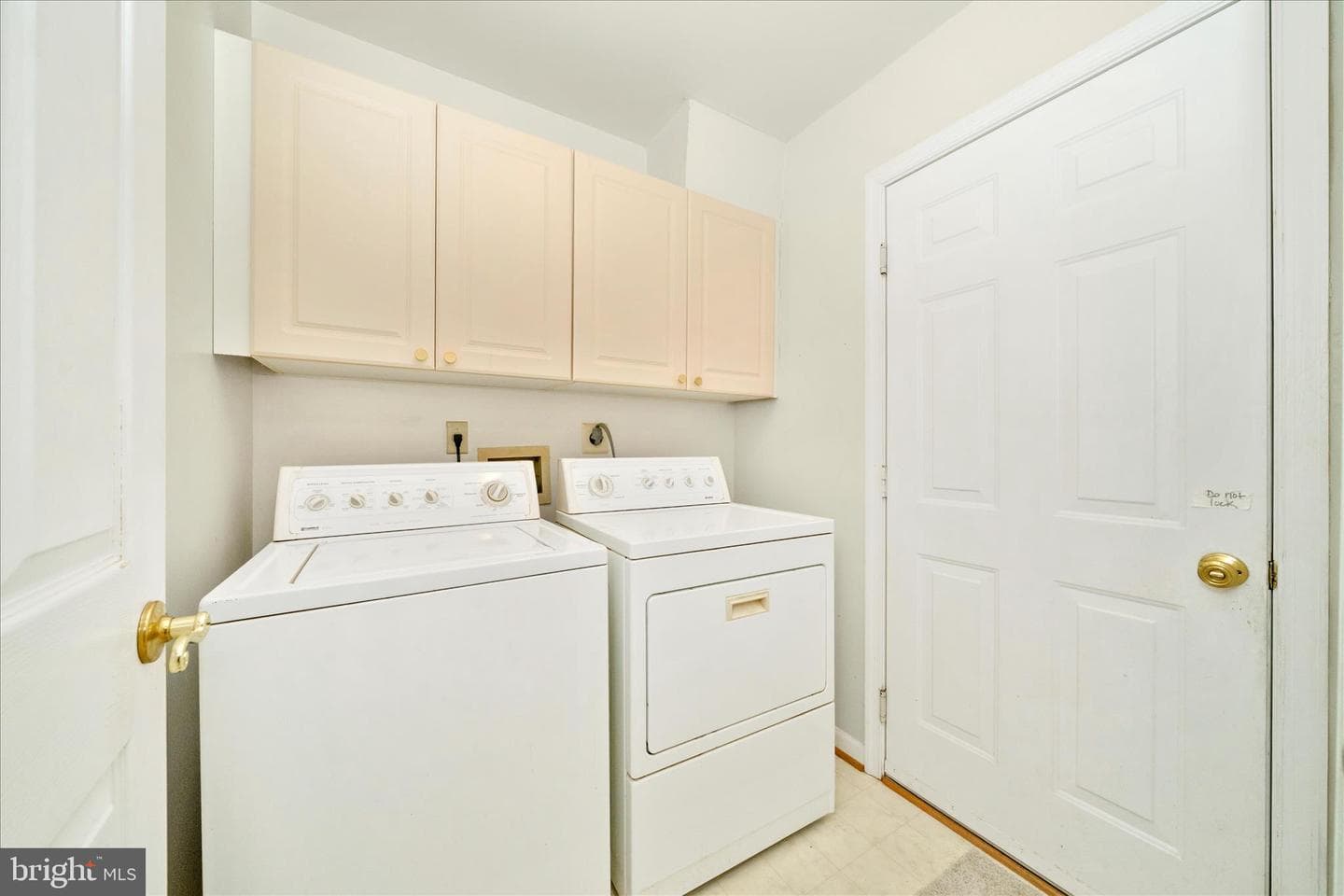 6329 Belmont Circle photo 30