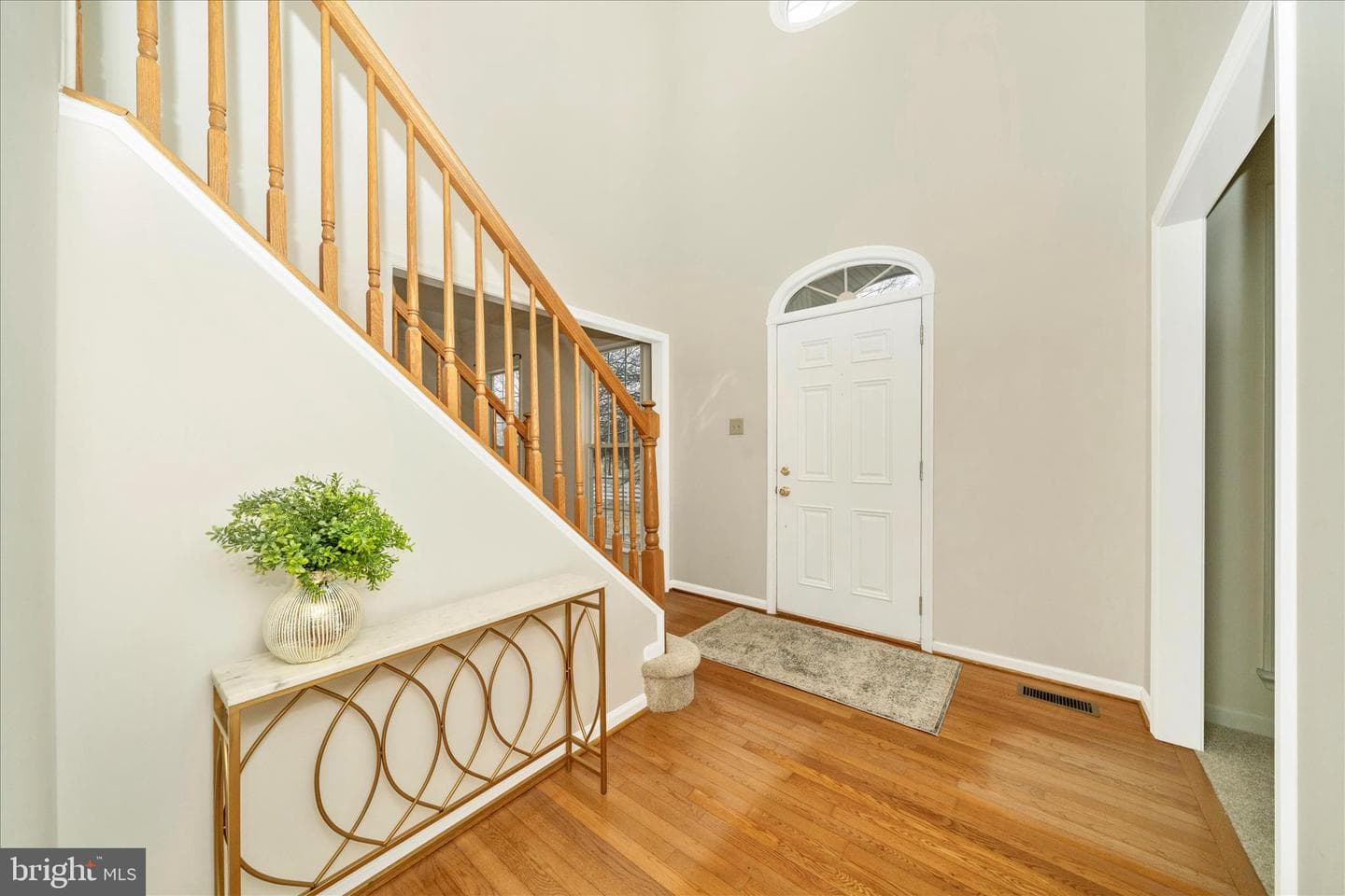 6329 Belmont Circle photo 4
