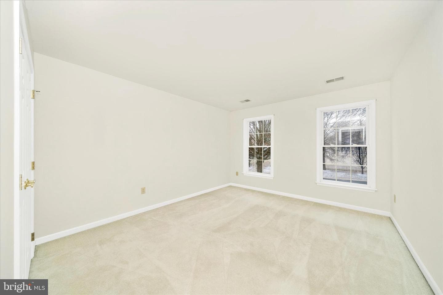 6329 Belmont Circle photo 40