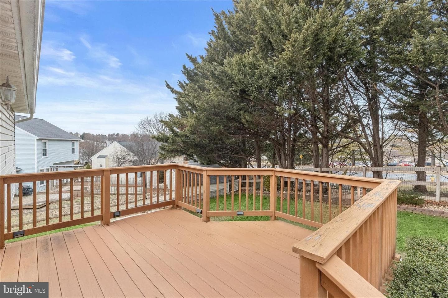 862 Elmwood Court photo 17