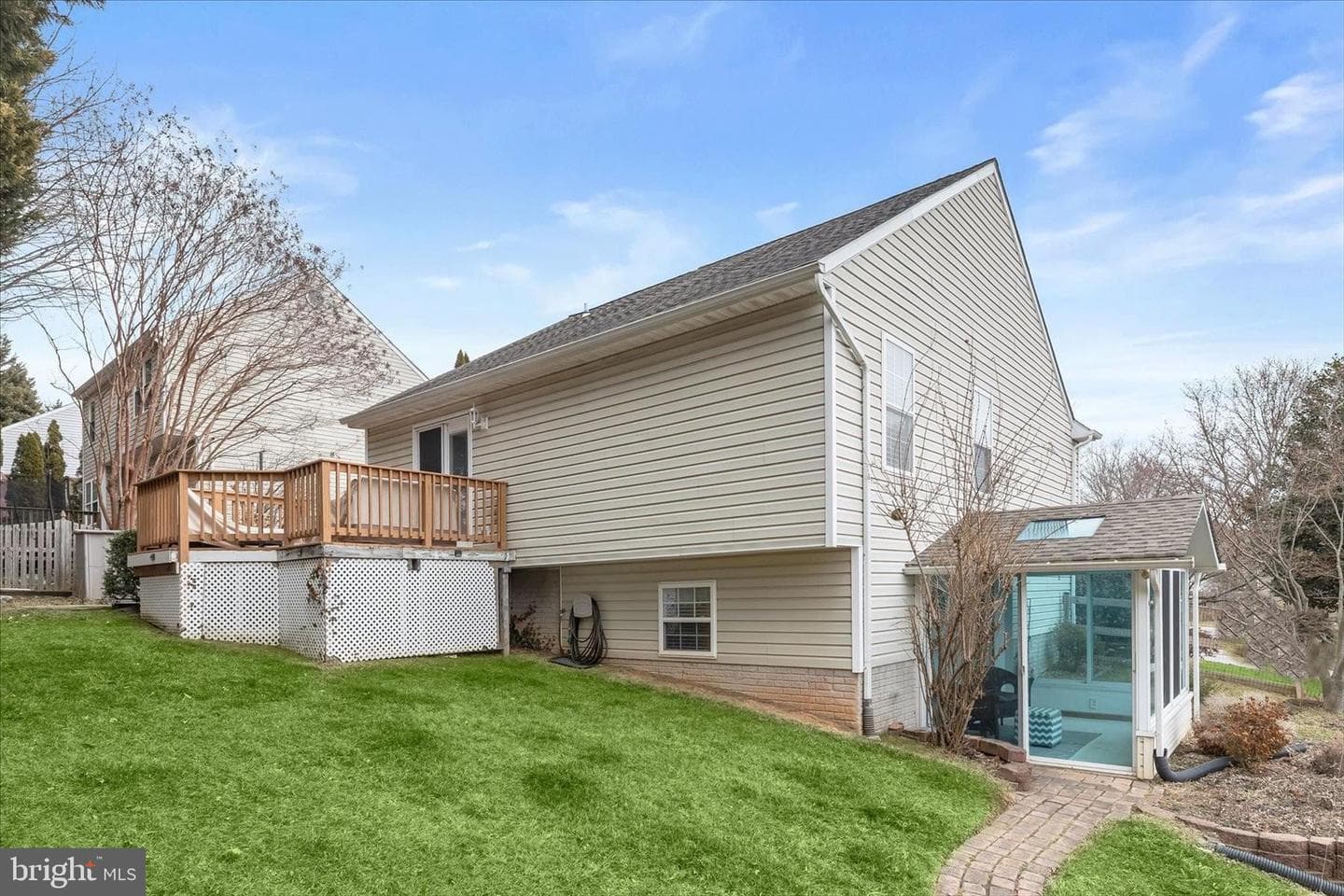 862 Elmwood Court photo 42