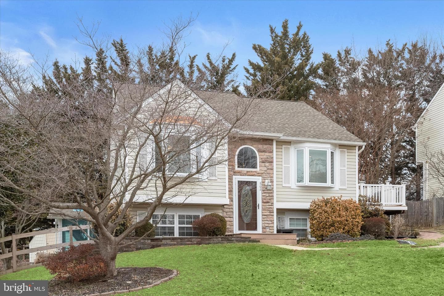862 Elmwood Court photo 44