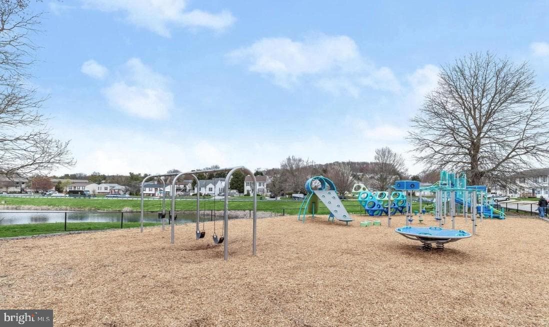 862 Elmwood Court photo 45