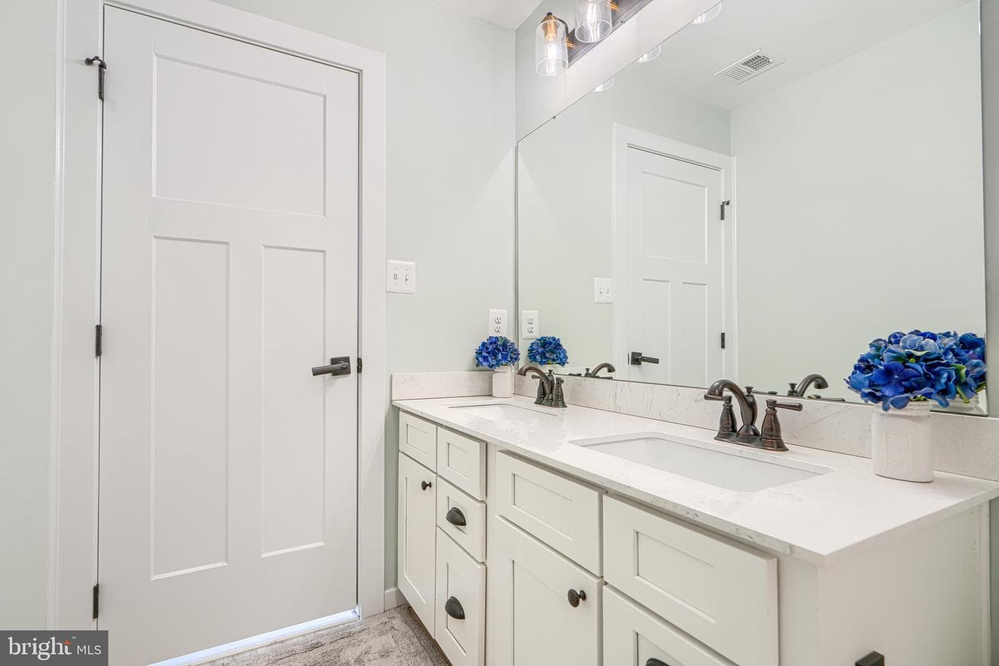 2553 Hanover Pike photo 48