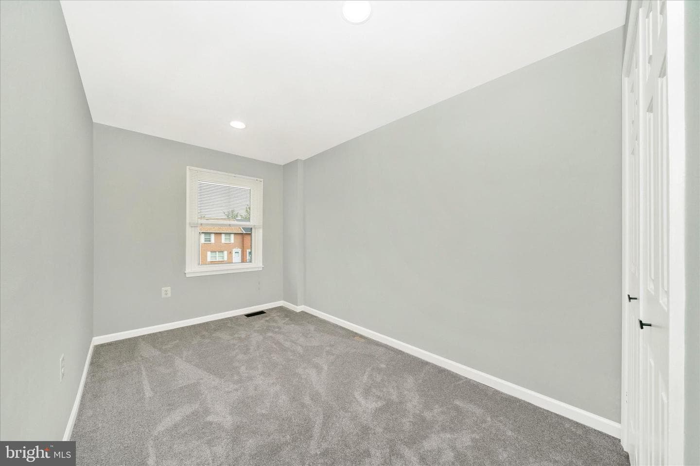 412 Windy Knoll Drive photo 37