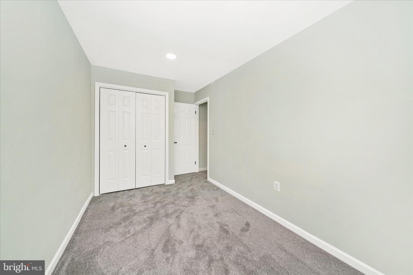 412 Windy Knoll Drive photo 40