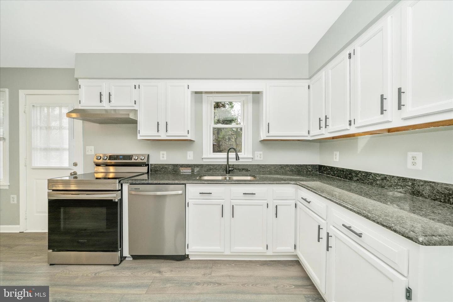 412 Windy Knoll Drive photo 61
