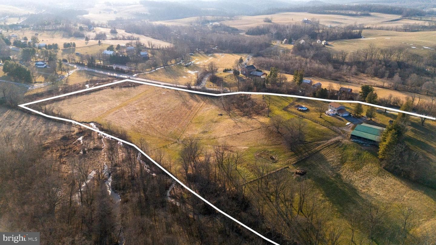 1485 Bachmans Valley Road photo 2