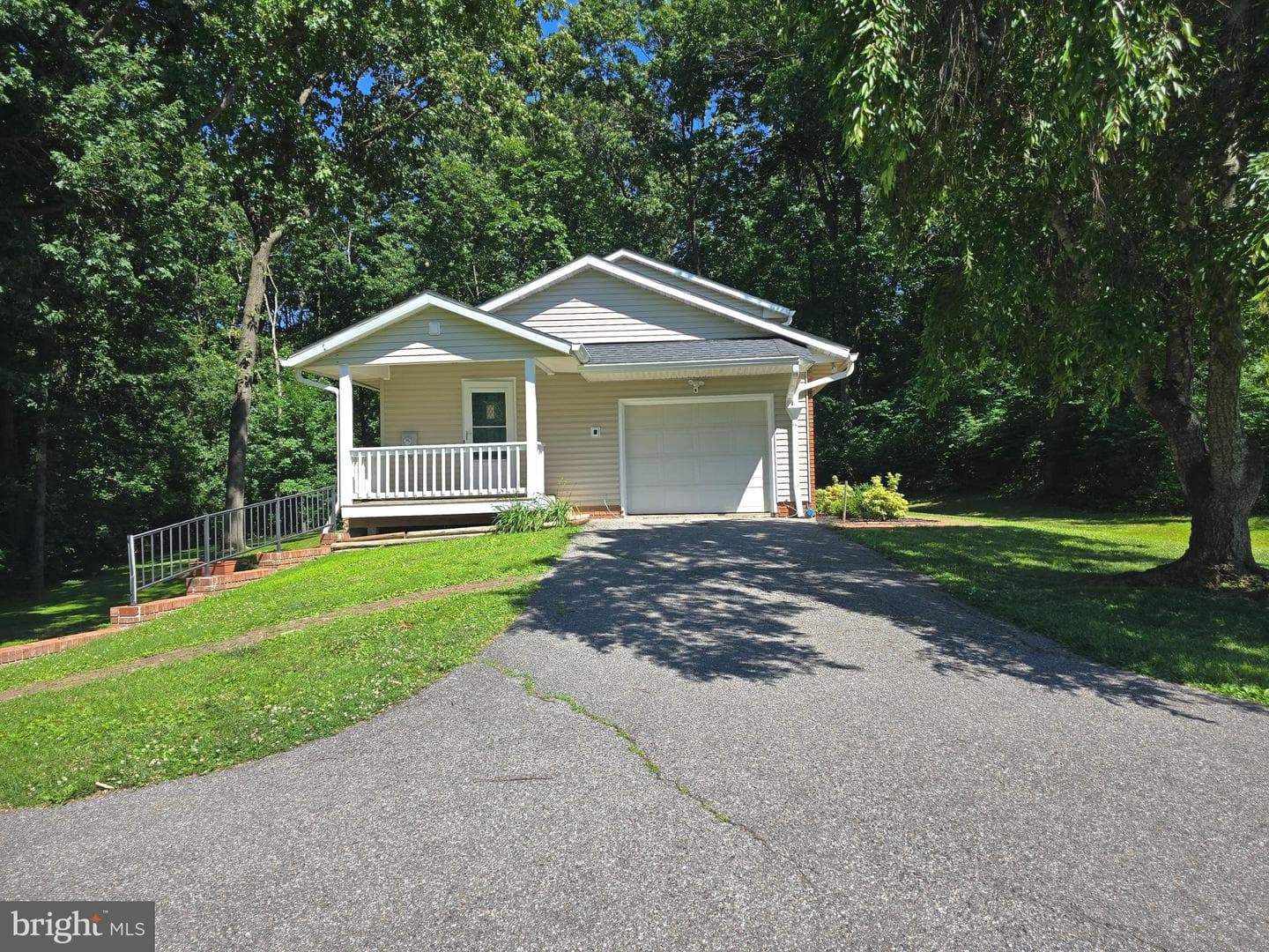 6441 Woodbine Road photo 52