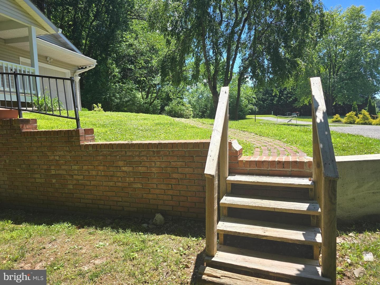 6441 Woodbine Road photo 53