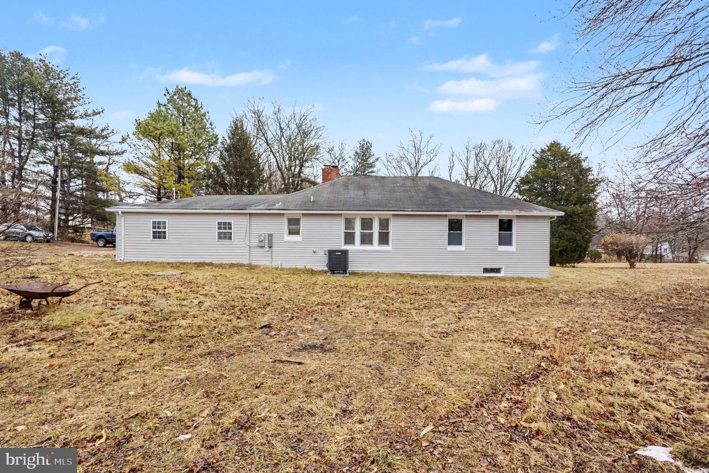 413 Obrecht Road photo 26