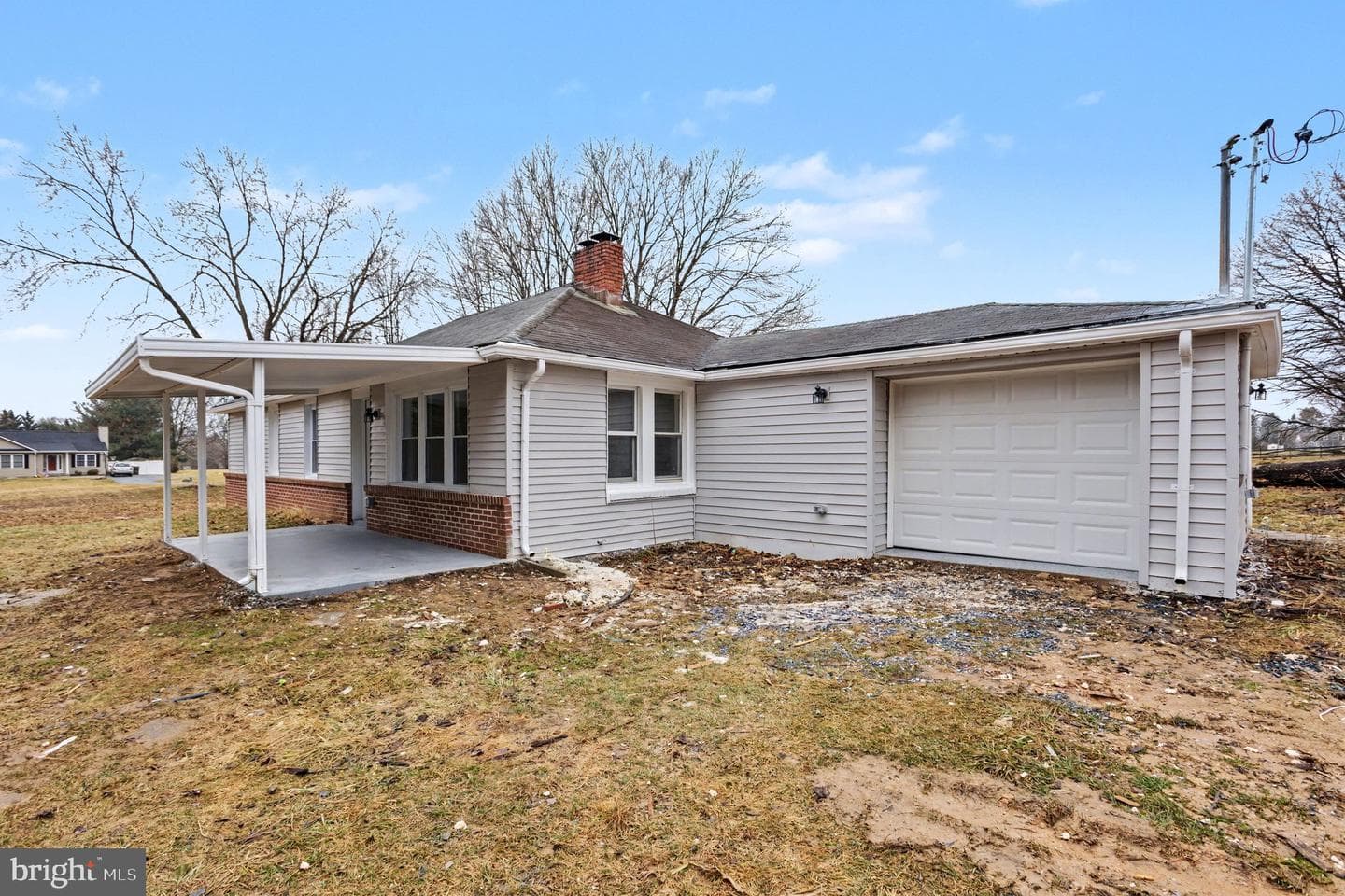 413 Obrecht Road photo 3