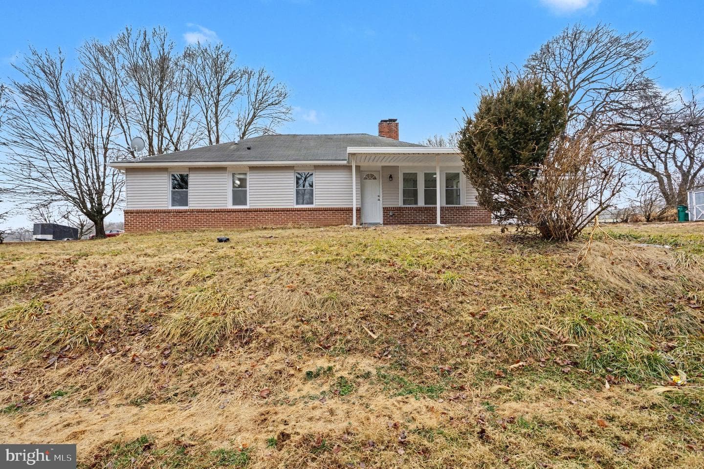413 Obrecht Road photo 4